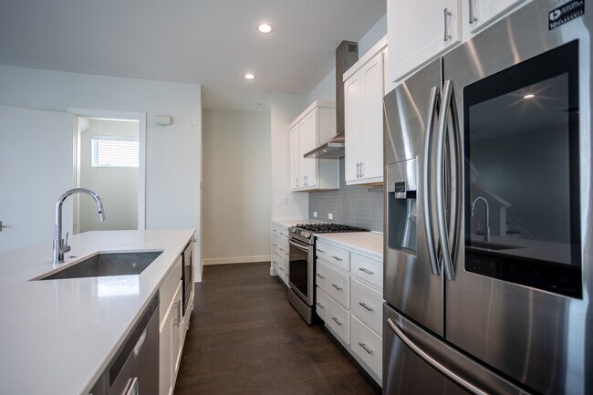 Elysian Heights in Dallas, TX - Foto de edificio - Interior Photo