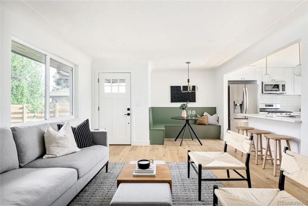 3308 Jasmine St in Denver, CO - Building Photo