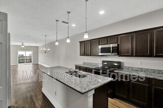 834 4th Ave S in Jacksonville Beach, FL - Building Photo - Building Photo