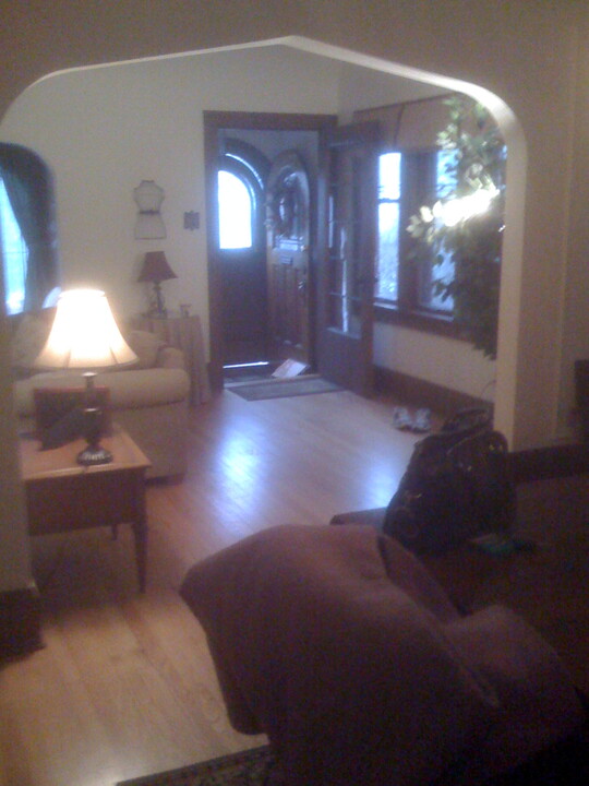3605 N Maryland Ave, Unit 1 in Shorewood, WI - Foto de edificio