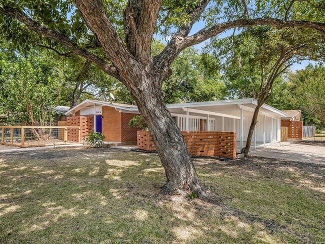 7601 Tisdale Dr in Austin, TX - Building Photo - Building Photo