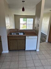 4327 Inlet Isle Dr in Florissant, MO - Building Photo - Building Photo