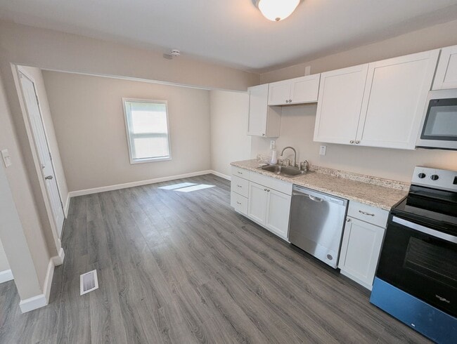 property at 10256 Ashbrook Dr