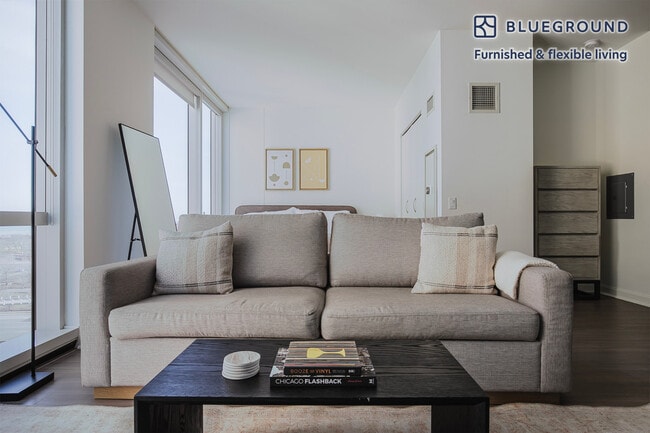 500 N Lake Shore Dr in Chicago, IL - Building Photo - Building Photo