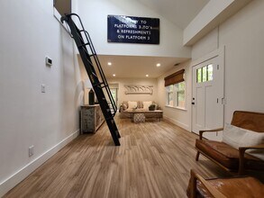 1324 Johnson Ave in San Luis Obispo, CA - Building Photo - Building Photo