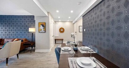 557 St Clair Ave W in Toronto, ON - Building Photo - Building Photo