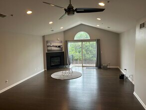 3202 Cameron Cir in Commerce Township, MI - Building Photo - Building Photo