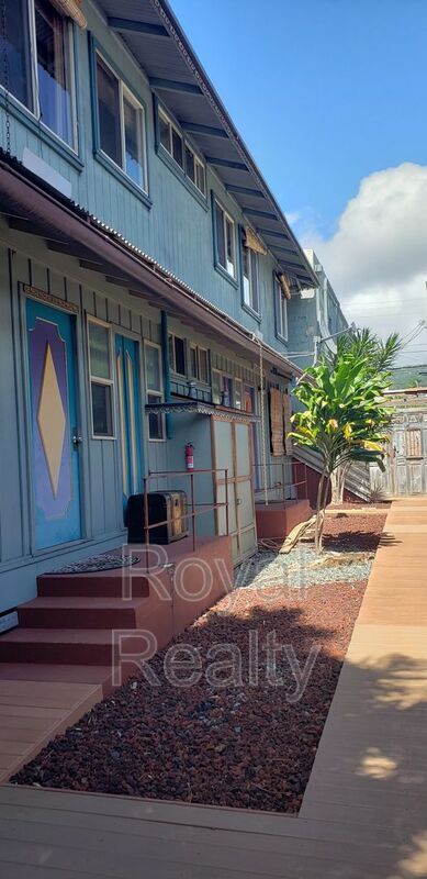 property at 1421 S Beretania St.