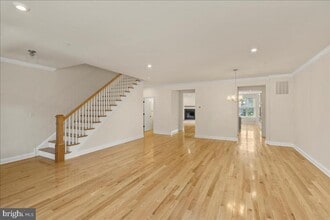 264 W Ashland St in Doylestown, PA - Building Photo - Building Photo