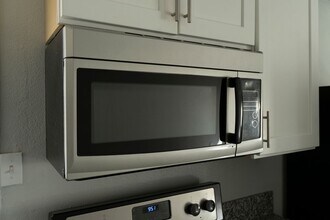 150 E Utah Ave in Las Vegas, NV - Building Photo - Building Photo