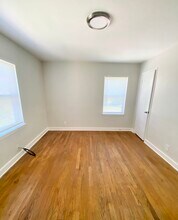 1445 Nightingale Rd, Unit 4 in Louisville, KY - Building Photo - Building Photo