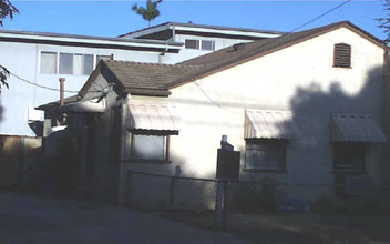 6840 Vesper Ave in Van Nuys, CA - Building Photo - Building Photo