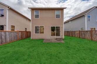 9911 Dragt St SE in Yelm, WA - Building Photo - Building Photo