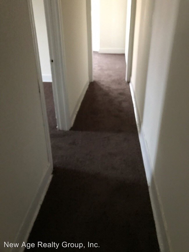 530 S Salford St in Philadelphia, PA - Building Photo - Building Photo