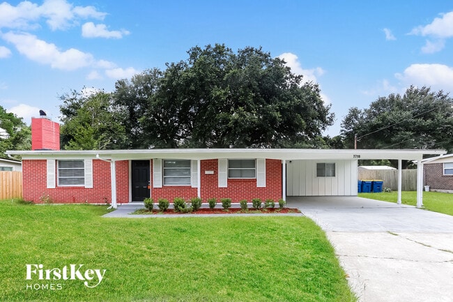 7716 Monetta Dr in Jacksonville, FL - Building Photo - Building Photo