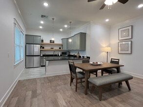 The Hudson at Central Landing in Conway, AR - Foto de edificio - Building Photo