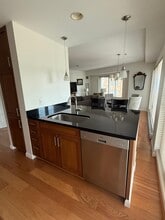 100 Exchange St, Unit Waterplace Building in Providence, RI - Foto de edificio - Building Photo