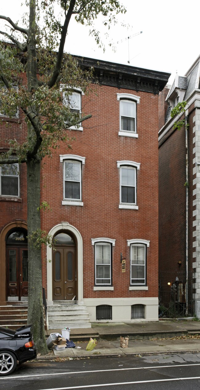 2022 Spring Garden St in Philadelphia, PA - Foto de edificio - Building Photo