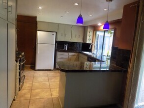 505 Mar Loop in Eugene, OR - Building Photo - Building Photo