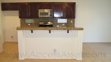 11512 Bridge Bay Dr in Riverside, CA - Building Photo - Building Photo