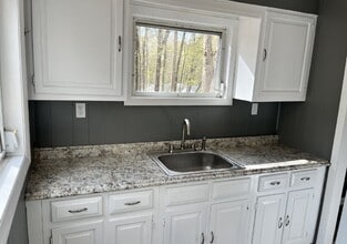 2208 Linden Ln in East Stroudsburg, PA - Building Photo - Building Photo