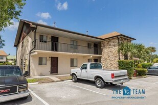 819 Orchid Springs Dr