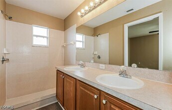 140 SW 29th St in Cape Coral, FL - Building Photo - Building Photo