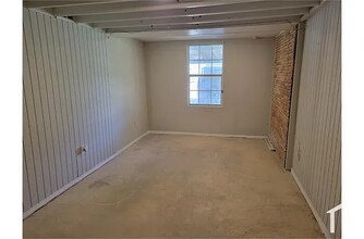 2506 Greencrest Dr in San Antonio, TX - Building Photo - Building Photo