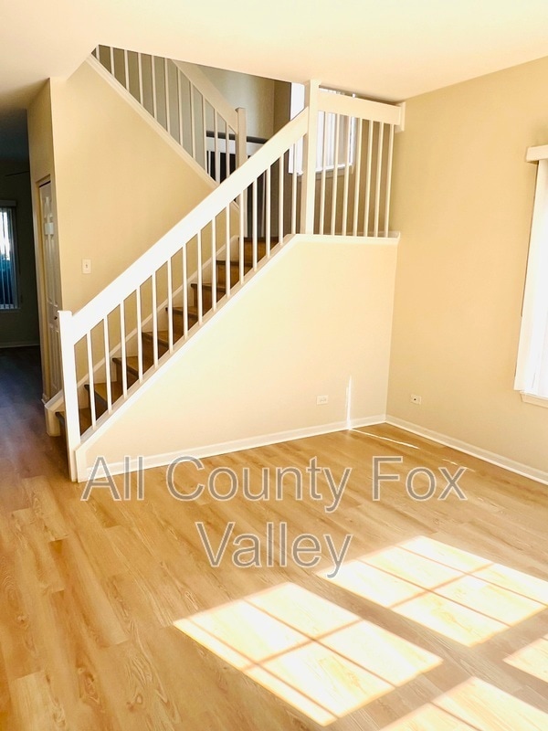 2842 Cedar Glade Dr in Naperville, IL - Building Photo - Building Photo