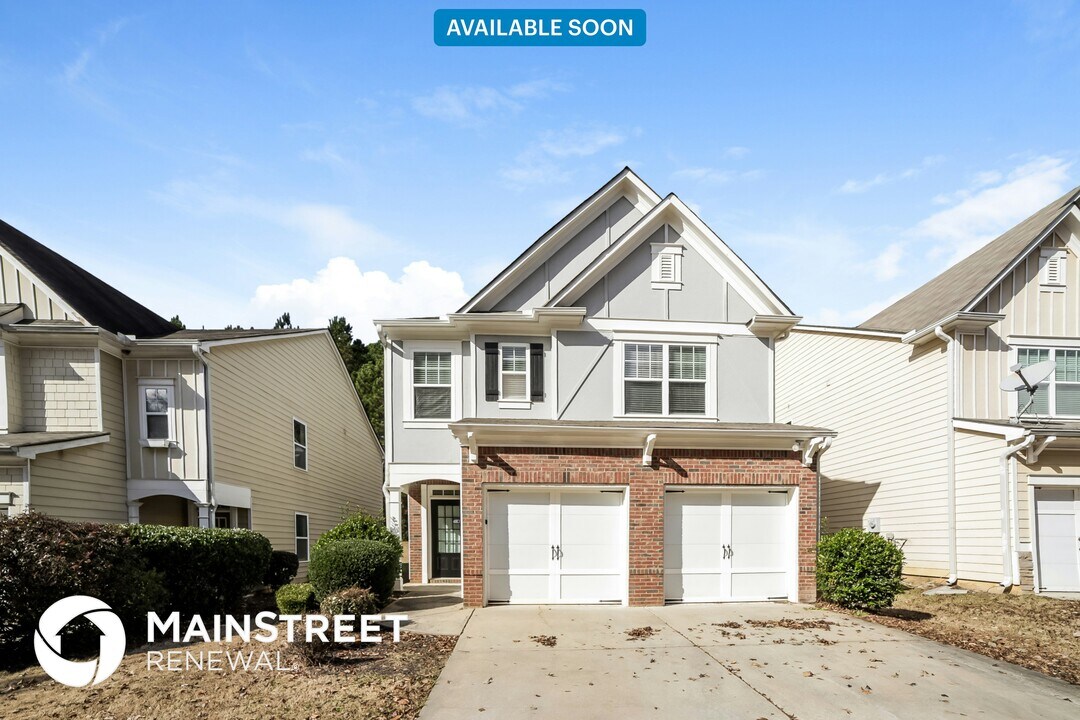 7729 Bellmist Dr in Fairburn, GA - Building Photo