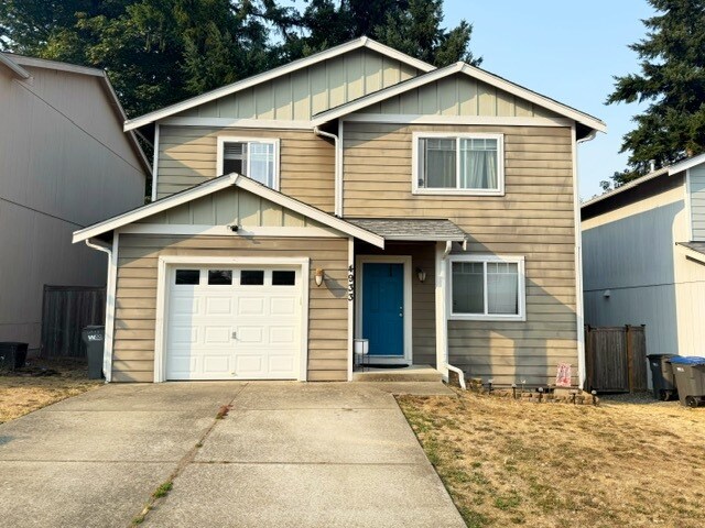 4933 Bowwood Cir NE in Bremerton, WA - Building Photo