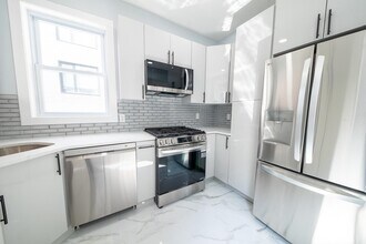 1409 Manhattan Ave in Union City, NJ - Building Photo - Building Photo