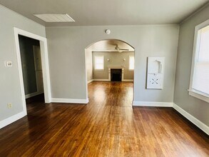 831 S Indianapolis Ave in Tulsa, OK - Building Photo - Building Photo