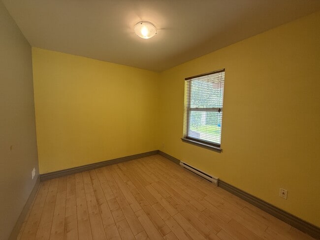 64 Danny St in Dieppe, NB - Building Photo - Building Photo