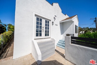 1520 Helen Dr in Los Angeles, CA - Building Photo - Building Photo