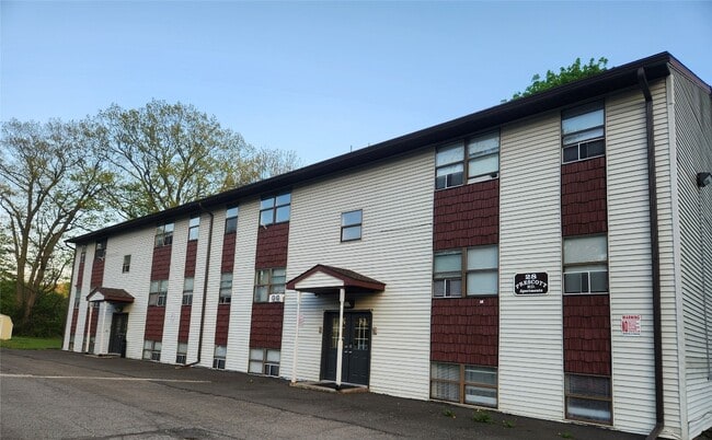 property at 28 Prescott Rd
