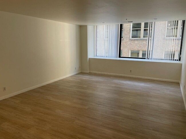 44 W 300 S in Salt Lake City, UT - Building Photo - Building Photo