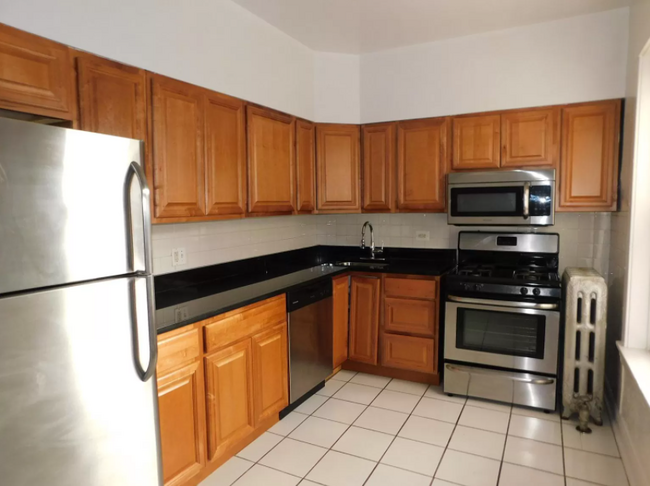551 Elmwood Ave, Unit 52-2