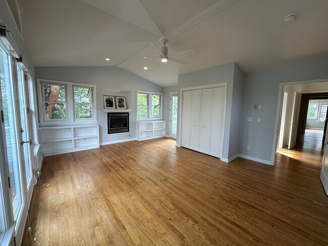 920 Grant Pl in Boulder, CO - Building Photo - Building Photo