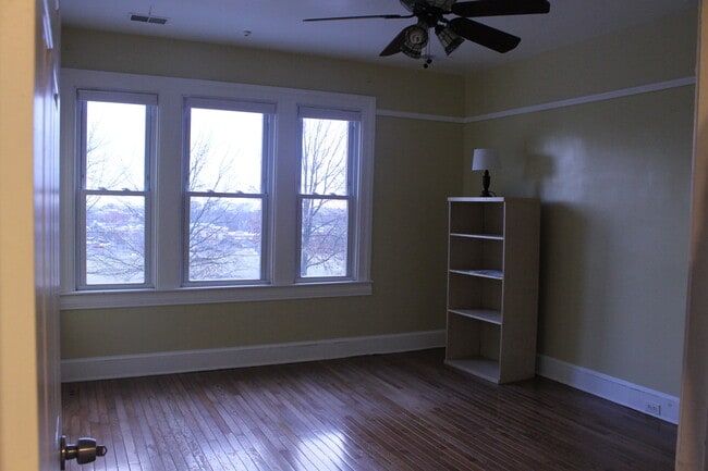 1012 E 36th St, Unit 3 in Baltimore, MD - Building Photo - Building Photo