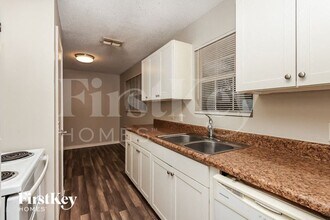 830 Burland St in Punta Gorda, FL - Building Photo - Building Photo