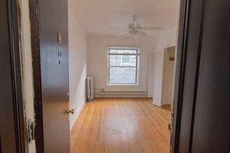 3263 W Wrightwood in Chicago, IL - Building Photo - Building Photo