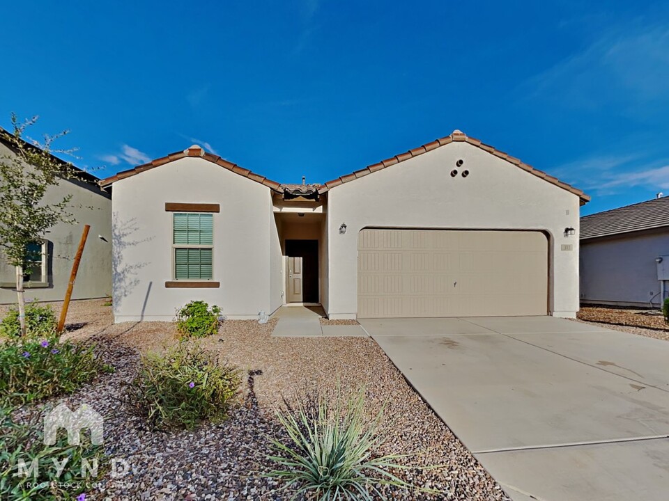 311 S Soledad Ln in Casa Grande, AZ - Building Photo