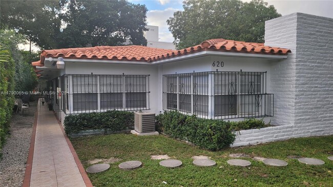property at 620 SW 6th Ave