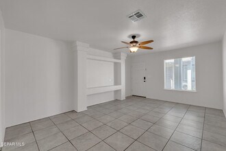 9277 Leonardo Ave in El Paso, TX - Building Photo - Building Photo