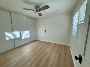 6443 Stoney View Ln in Simi Valley, CA - Building Photo - Building Photo