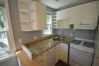 12 Cheever Ct, Unit 2 in Boston, MA - Building Photo - Building Photo