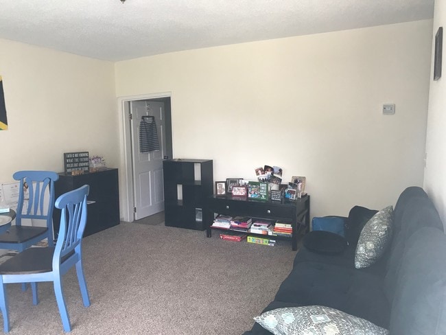 61 Franklin Ave-Unit -3 in Athens, OH - Building Photo - Building Photo