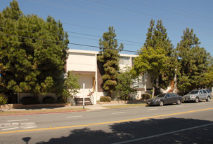 2803 Arizona Ave Apartments