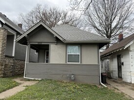 2512 N 12 St in Kansas City, KS - Building Photo